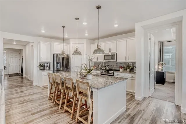 5255 E 148th Place Thornton, CO 80602