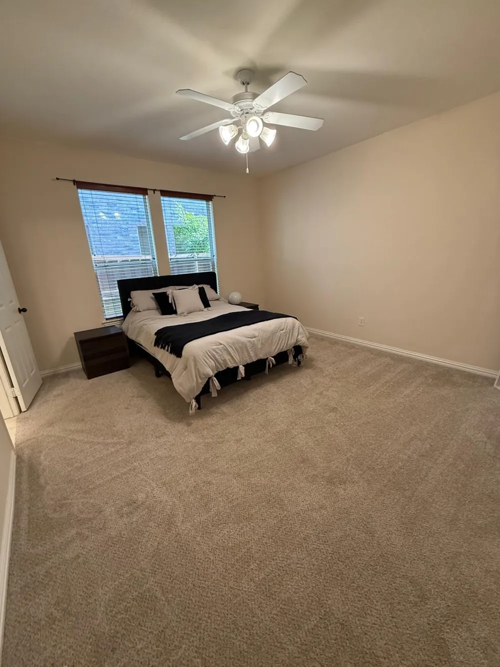 6406 Shakespeare Place Dallas, TX 75252