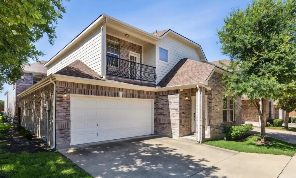 6406 Shakespeare Place Dallas, TX 75252