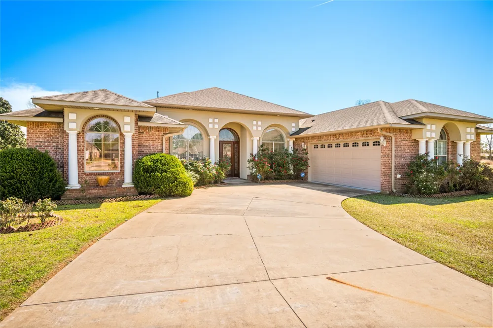 115 Morgan Natchitoches, LA 71457