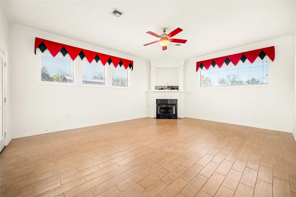 115 Morgan Natchitoches, LA 71457