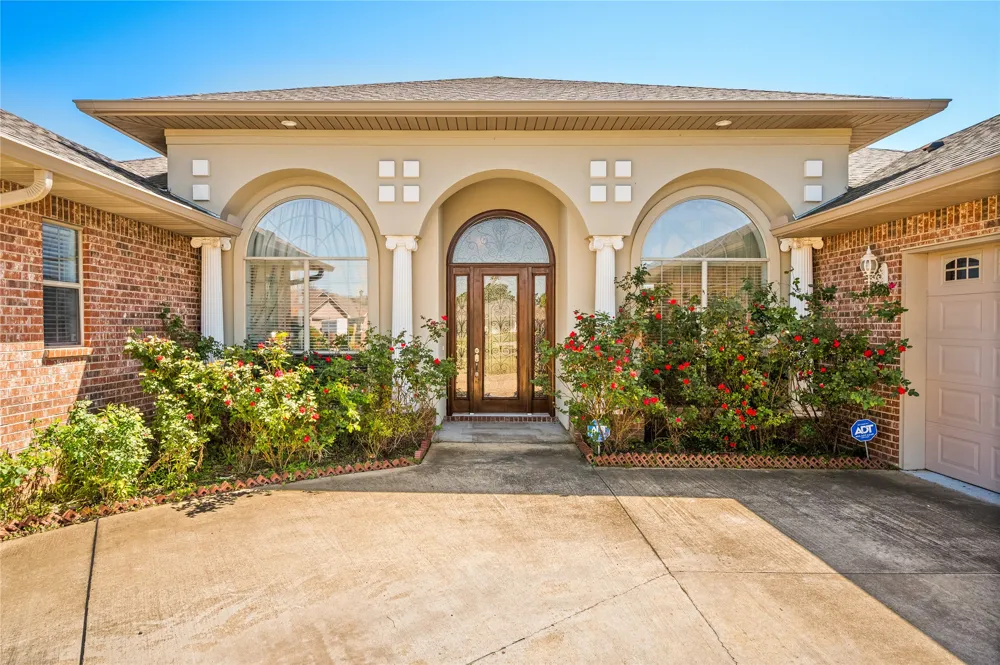 115 Morgan Natchitoches, LA 71457
