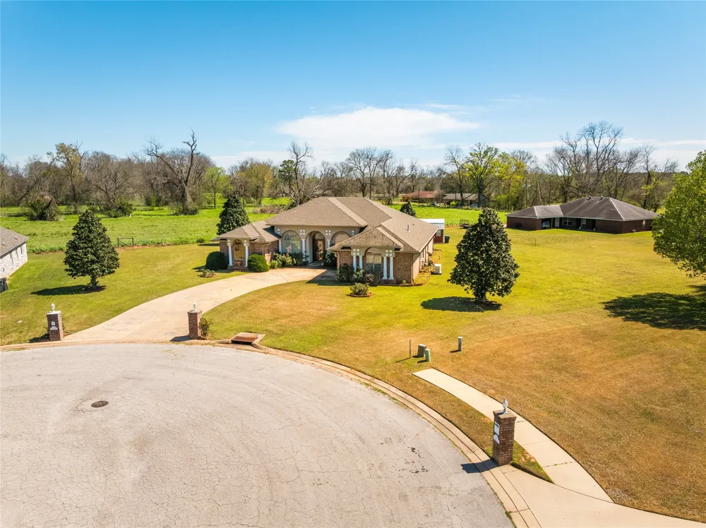 115 Morgan Natchitoches, LA 71457