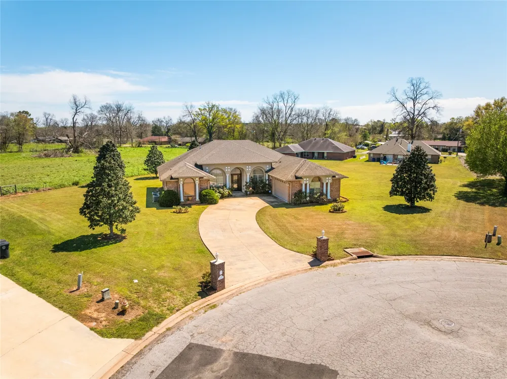 115 Morgan Natchitoches, LA 71457