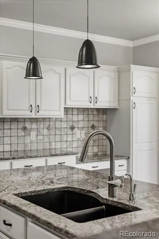 728 Huntington Drive Littleton, CO 80126