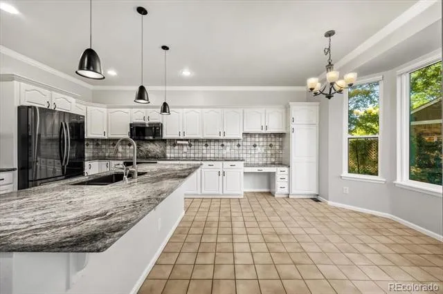 728 Huntington Drive Littleton, CO 80126