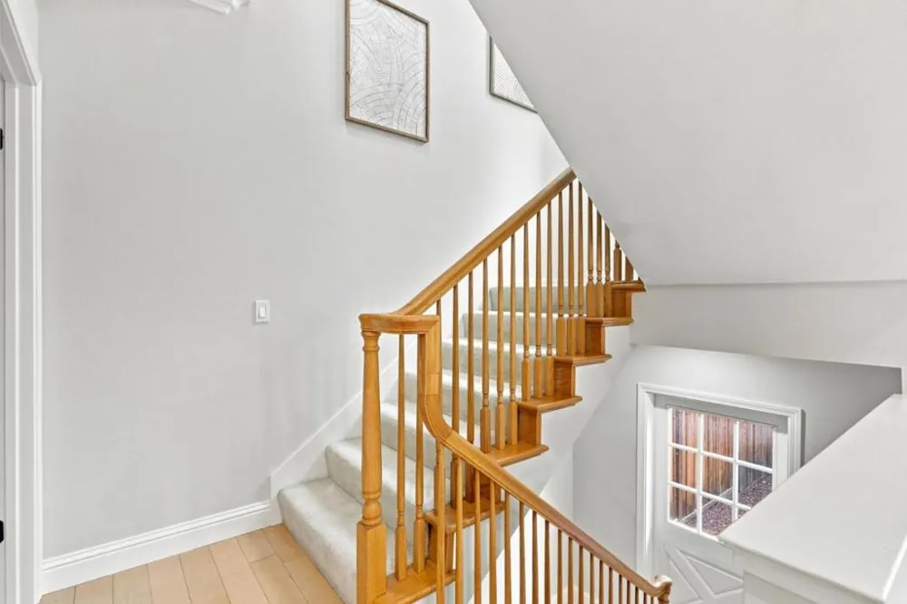 7371 Rainbow Drive Cupertino, CA 95014