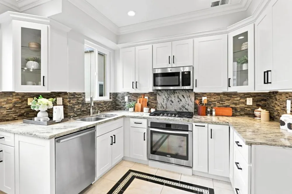 7371 Rainbow Drive Cupertino, CA 95014