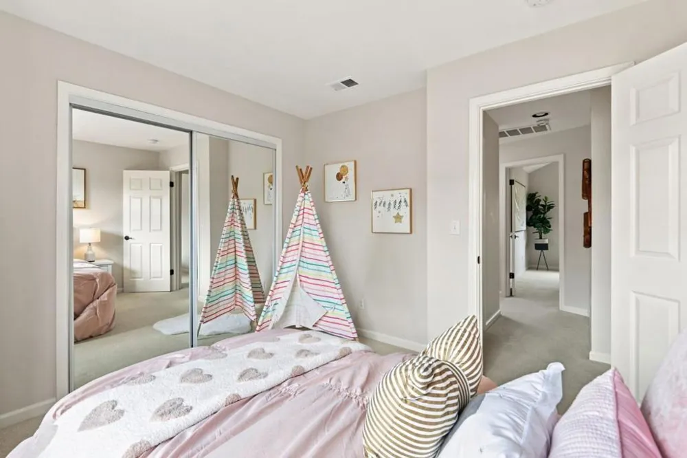 7371 Rainbow Drive Cupertino, CA 95014