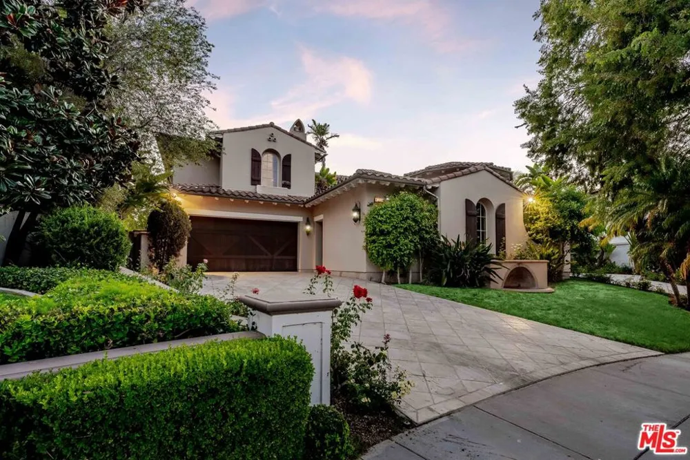 4131 Prado De Los Caballos Calabasas, CA 91302