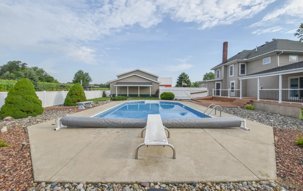 228 S Centennial Road Coldwater, MI 49036