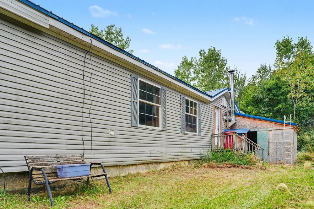 1863 Crystal Lane Allegan, MI 49010