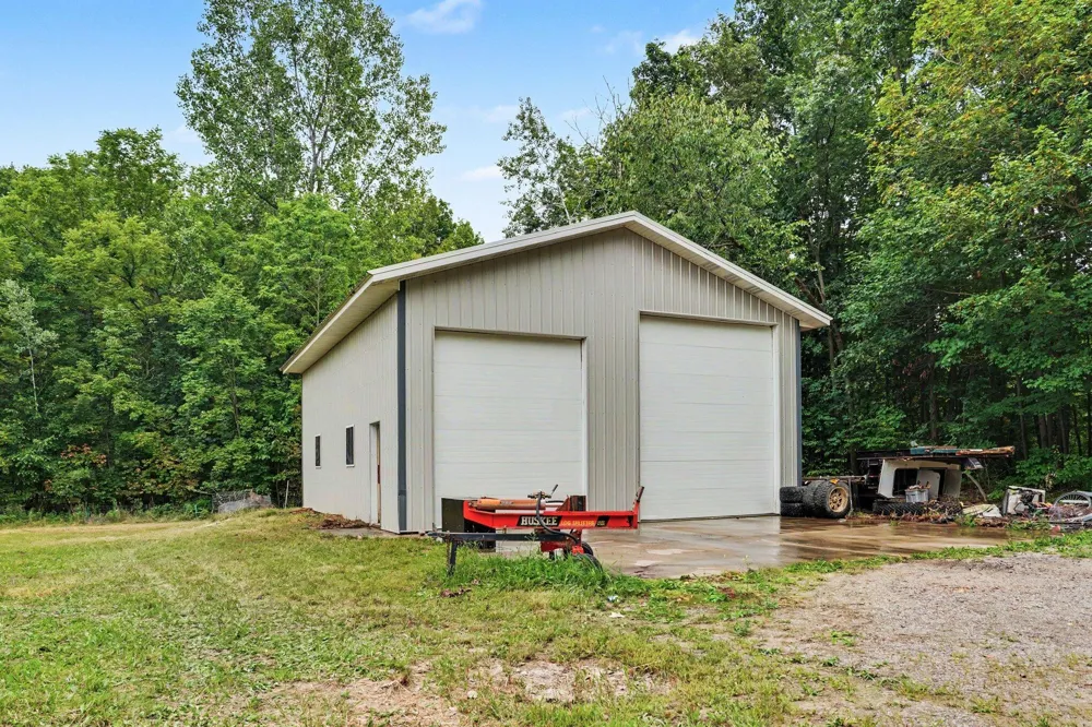 1863 Crystal Lane Allegan, MI 49010
