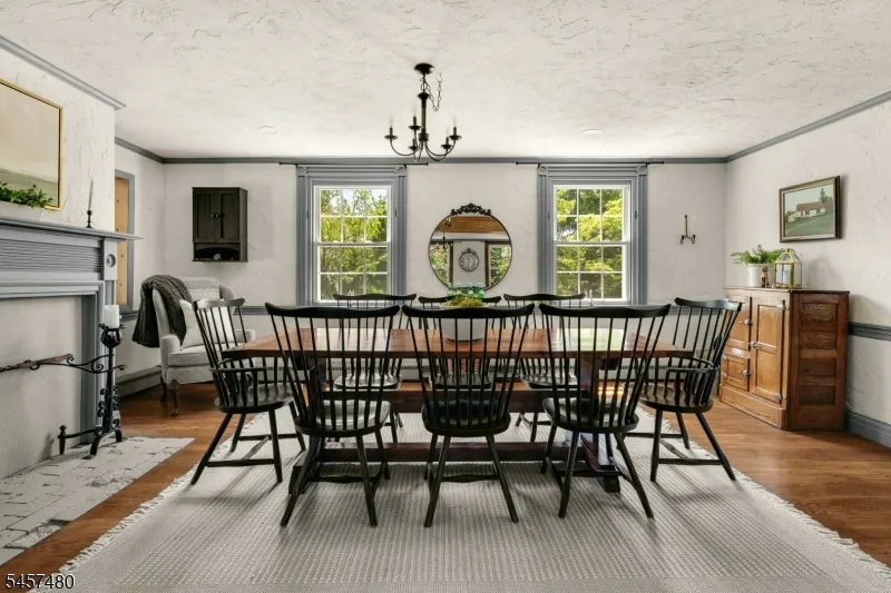 92 Warner Rd Mannington, NJ 08098
