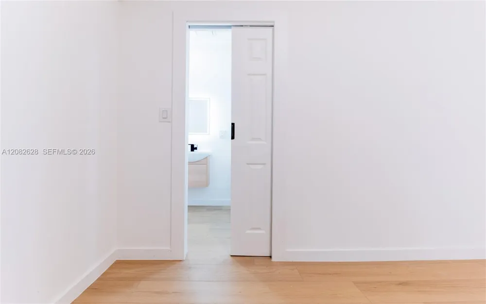 709 SW 4th Ct #3 Fort Lauderdale, FL 33315