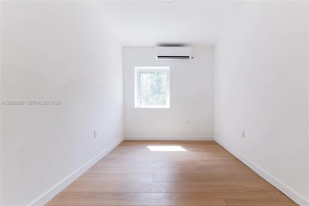 709 SW 4th Ct #3 Fort Lauderdale, FL 33315
