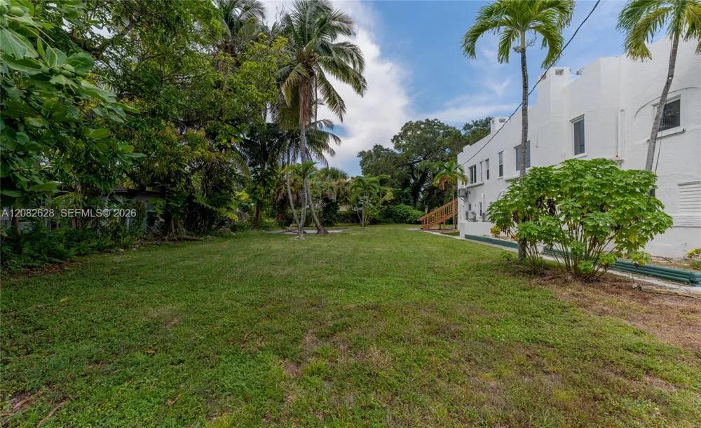 709 SW 4th Ct #3 Fort Lauderdale, FL 33315
