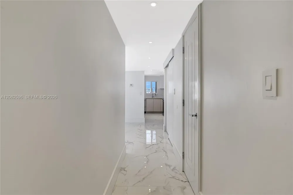 2807 NE 164th St #2 North Miami Beach, FL 33160