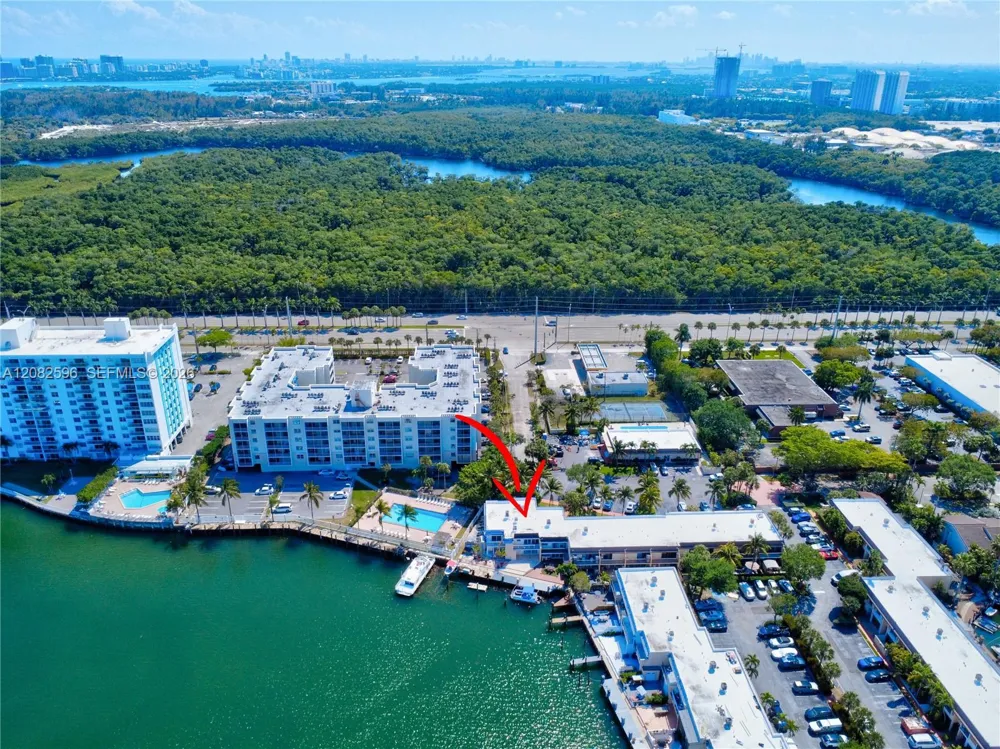 2807 NE 164th St #2 North Miami Beach, FL 33160