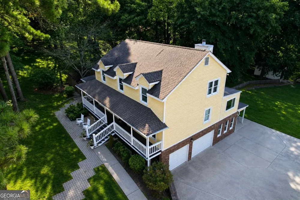 1967 Temple Johnson RD Loganville, GA 30052