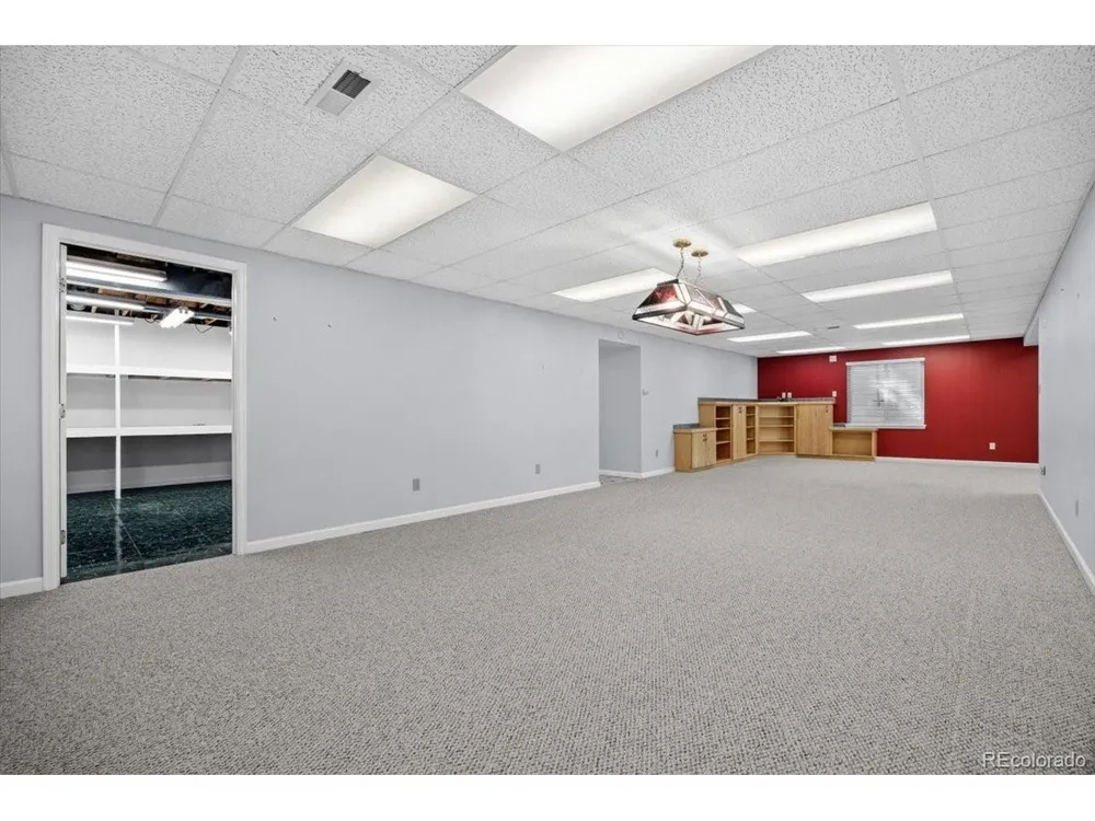 728 Huntington Drive Littleton, CO 80126