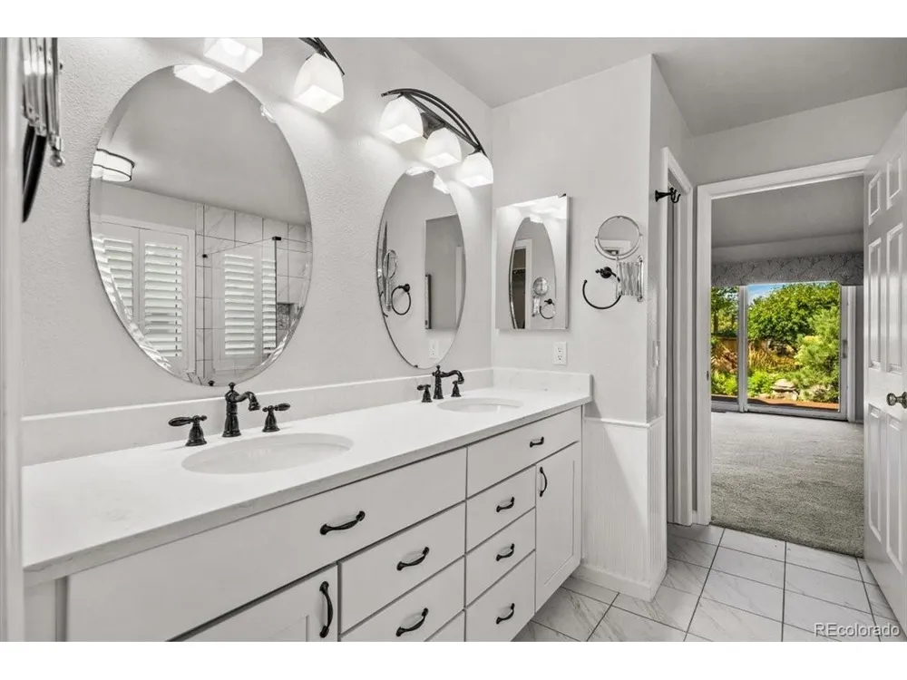 728 Huntington Drive Littleton, CO 80126