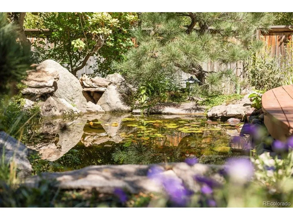 728 Huntington Drive Littleton, CO 80126
