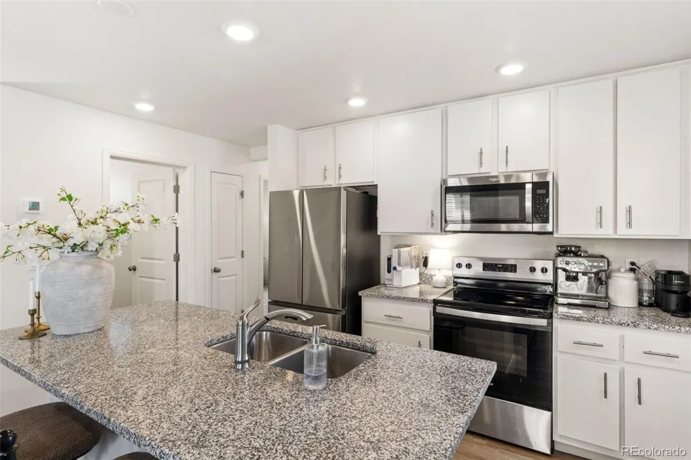 6007 Notch Top Way Colorado Springs, CO 80927
