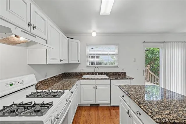 652 Welsh Circle Colorado Springs, CO 80916