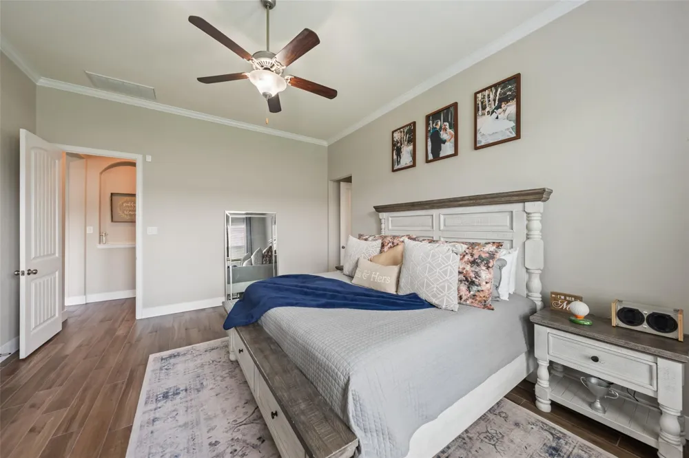 9319 Dochfour Lane Tomball, TX 77375
