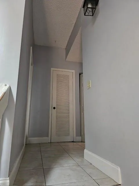 1827 RUNNERS WAY North Lauderdale, FL 33068