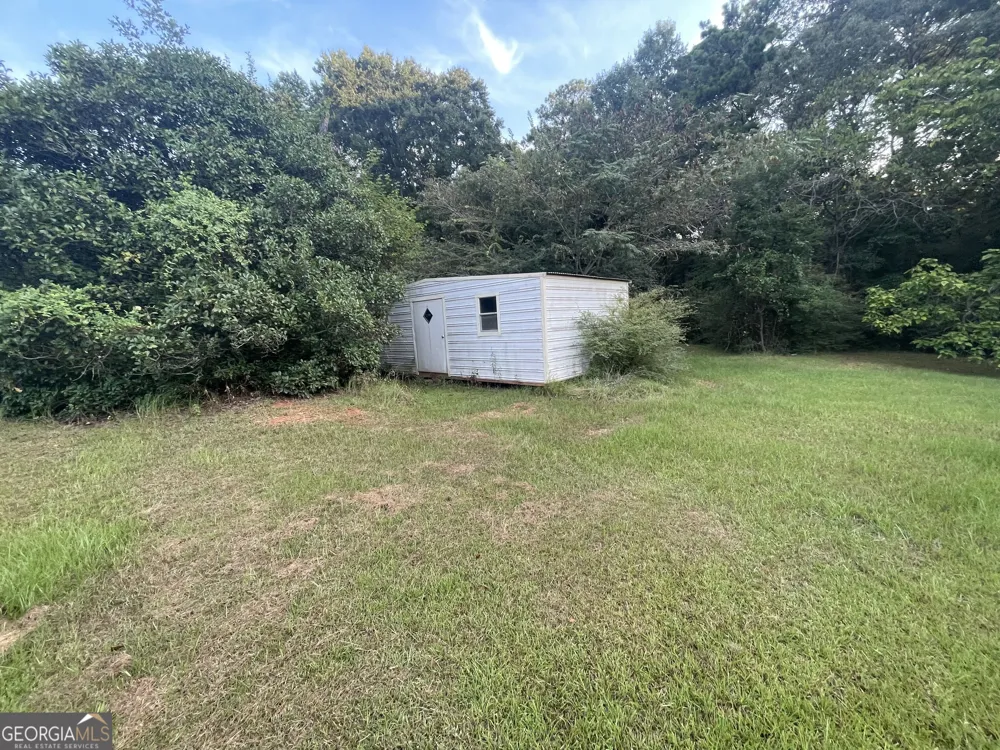 541 Highway 18 W Barnesville, GA 30204