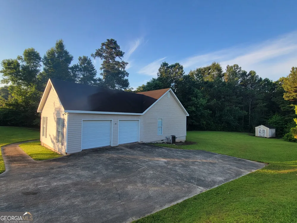 149 Olivia CIR Macon, GA 31211