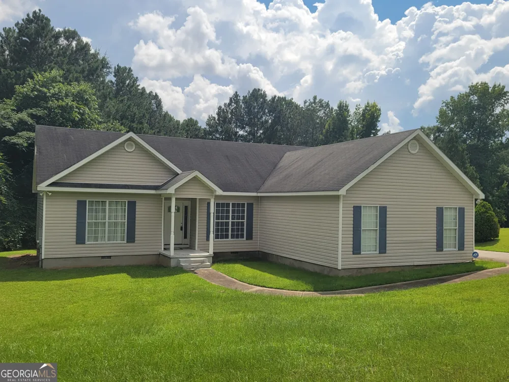 149 Olivia CIR Macon, GA 31211