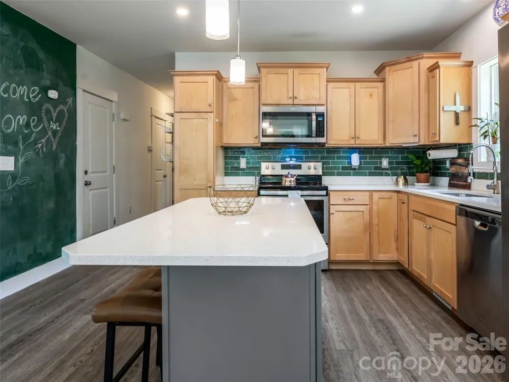 518 Onteora Boulevard Asheville, NC 28803