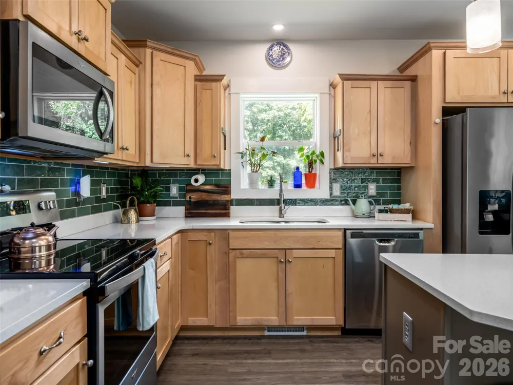 518 Onteora Boulevard Asheville, NC 28803