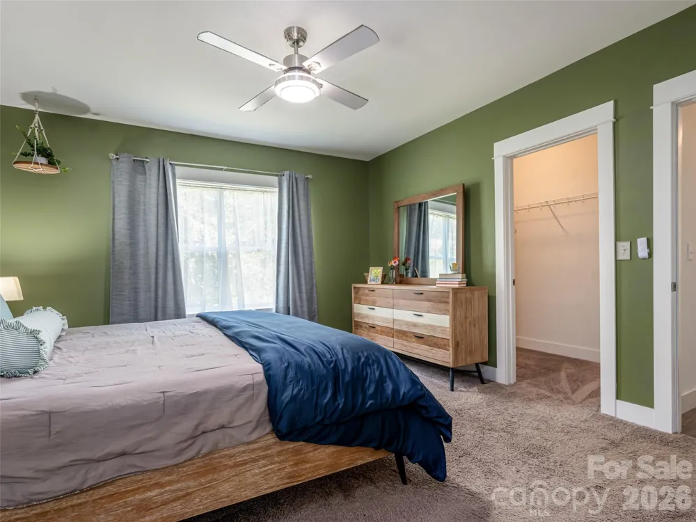 518 Onteora Boulevard Asheville, NC 28803