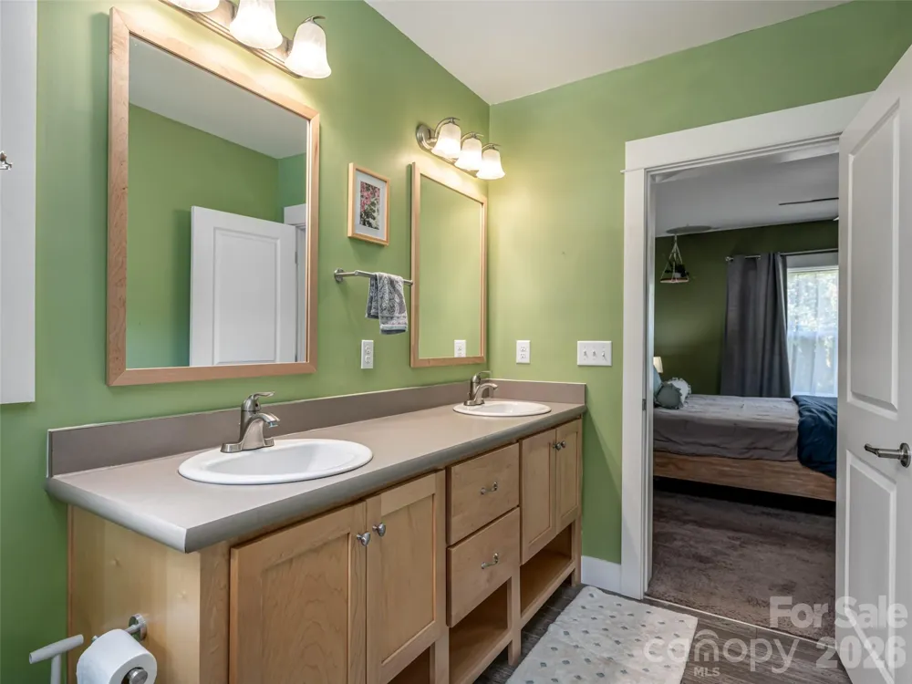 518 Onteora Boulevard Asheville, NC 28803