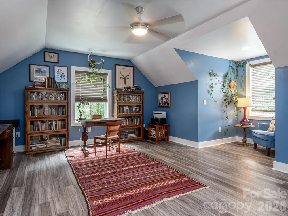 518 Onteora Boulevard Asheville, NC 28803