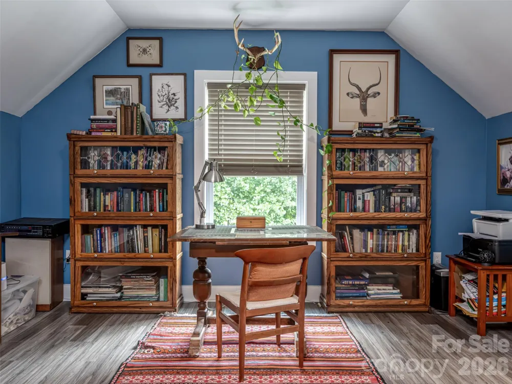 518 Onteora Boulevard Asheville, NC 28803