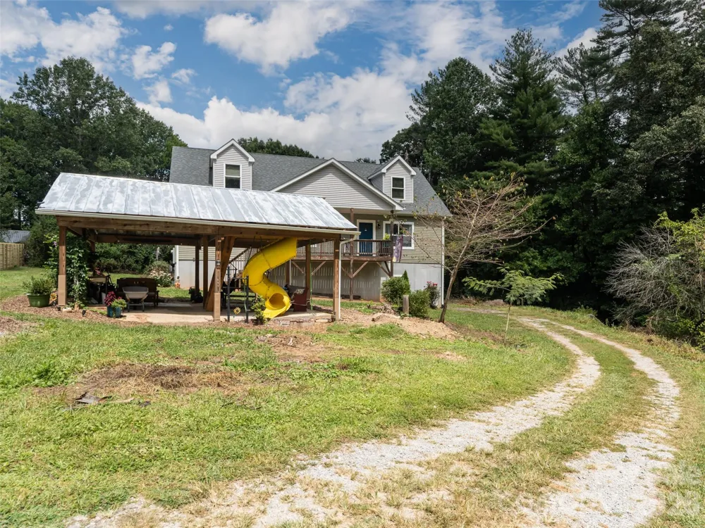 518 Onteora Boulevard Asheville, NC 28803