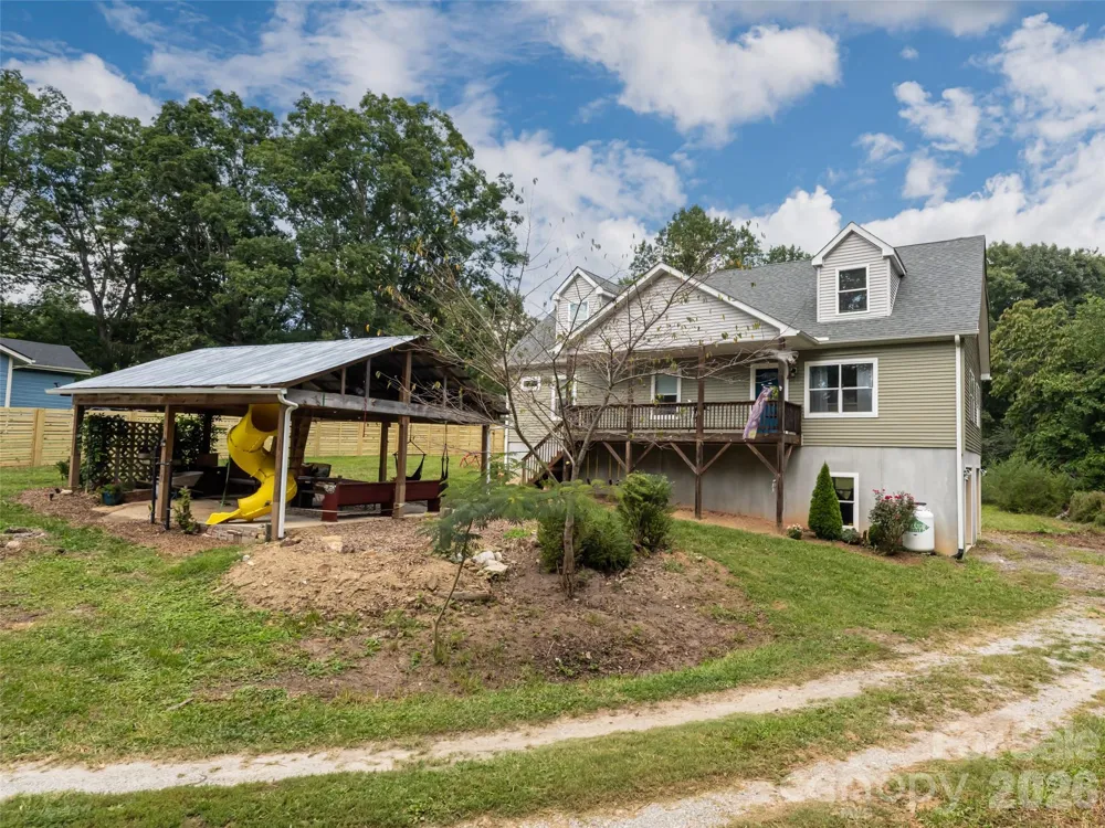 518 Onteora Boulevard Asheville, NC 28803