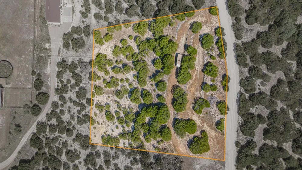 201 Private Road 2123 Meridian, TX 76665