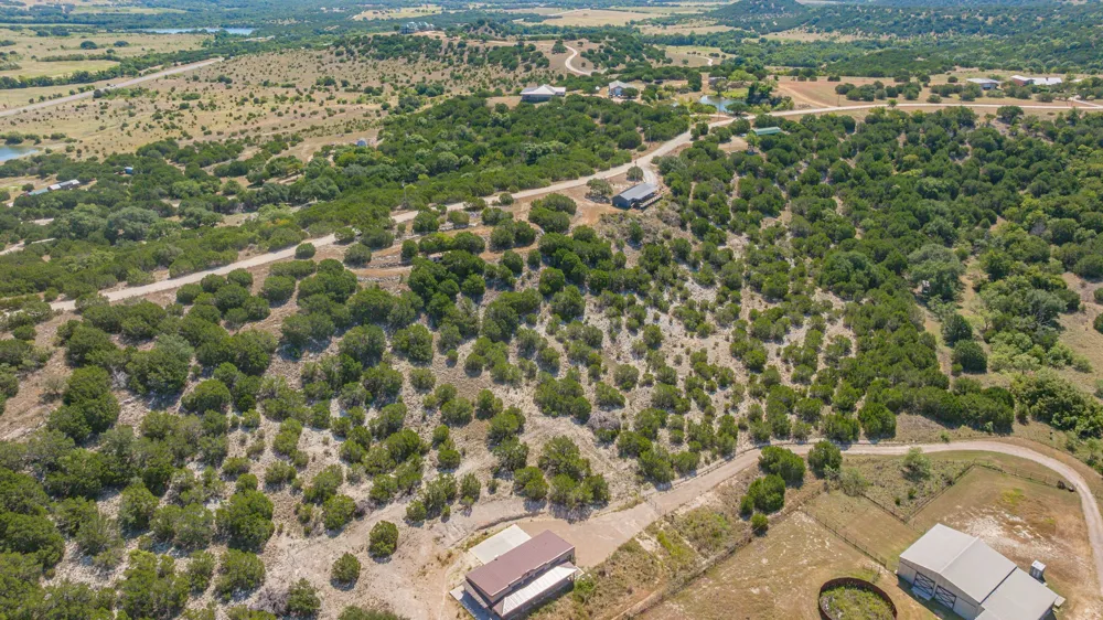201 Private Road 2123 Meridian, TX 76665