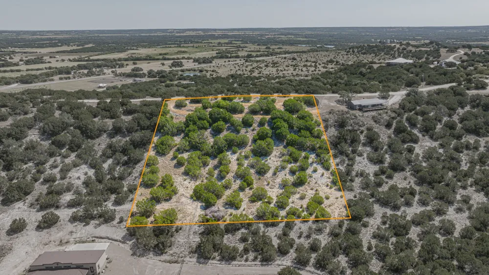 201 Private Road 2123 Meridian, TX 76665
