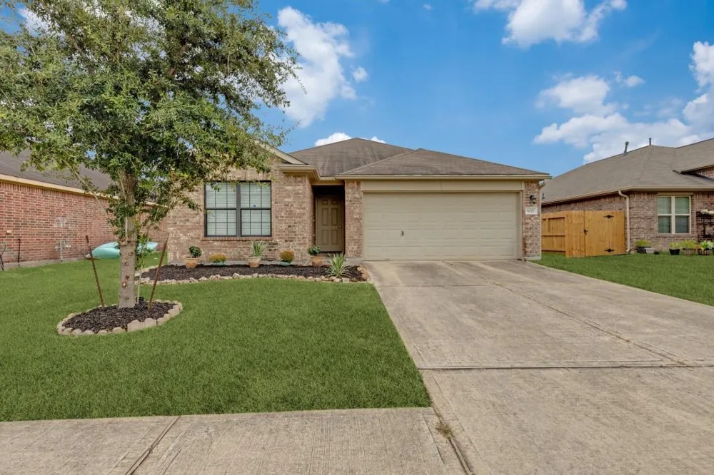 9111 Saint Laurent Lane Houston, TX 77044