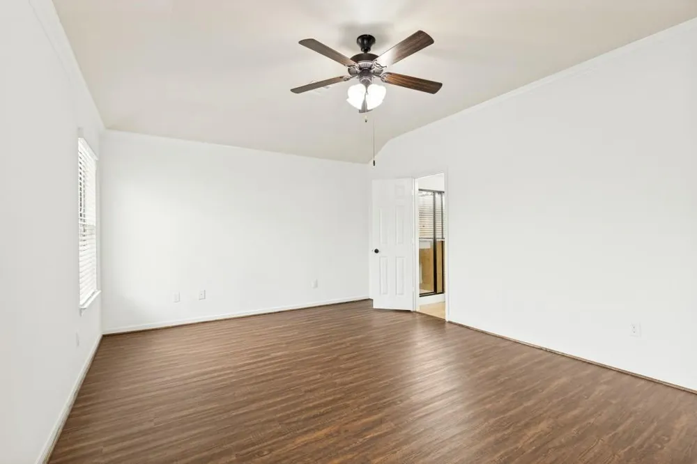9111 Saint Laurent Lane Houston, TX 77044