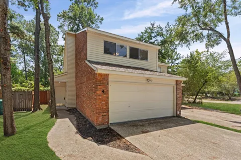 4 Blue Fox Court