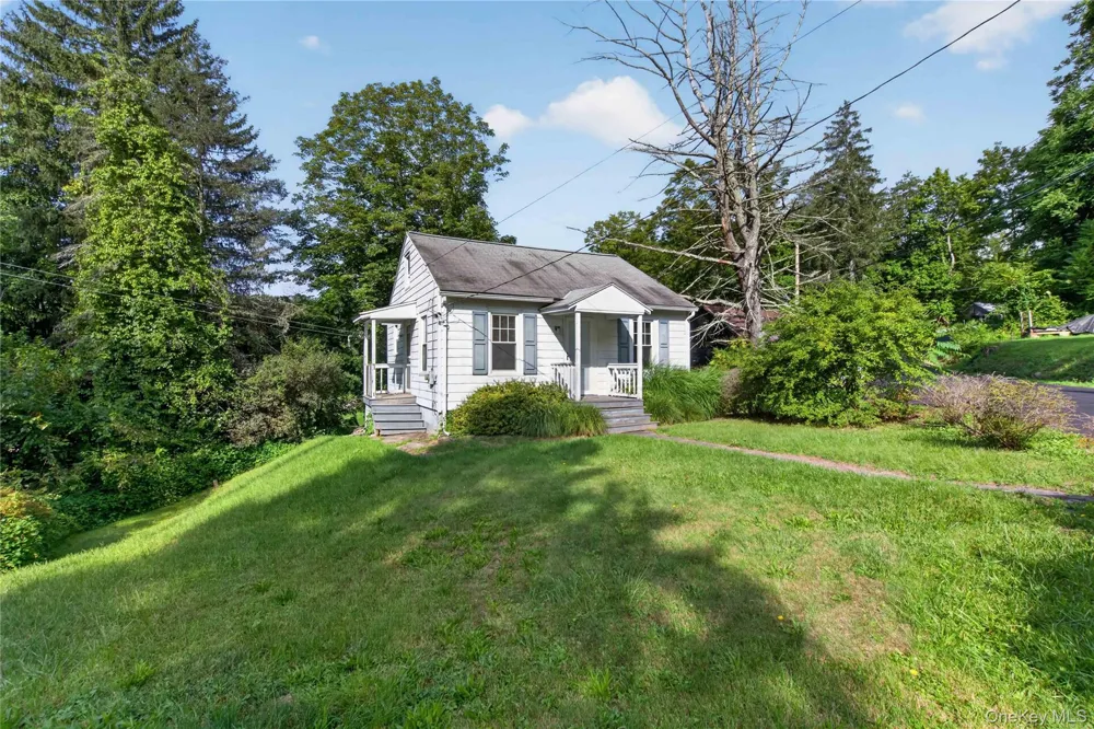 15 Hallihans Hill Road Kingston, NY 12401