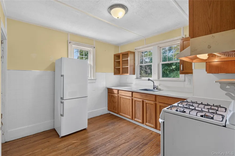15 Hallihans Hill Road Kingston, NY 12401